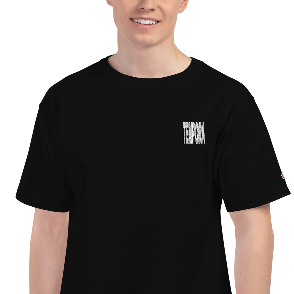 Que.T TEMPORA Tee – Basquiat-Inspired Temporal Crown